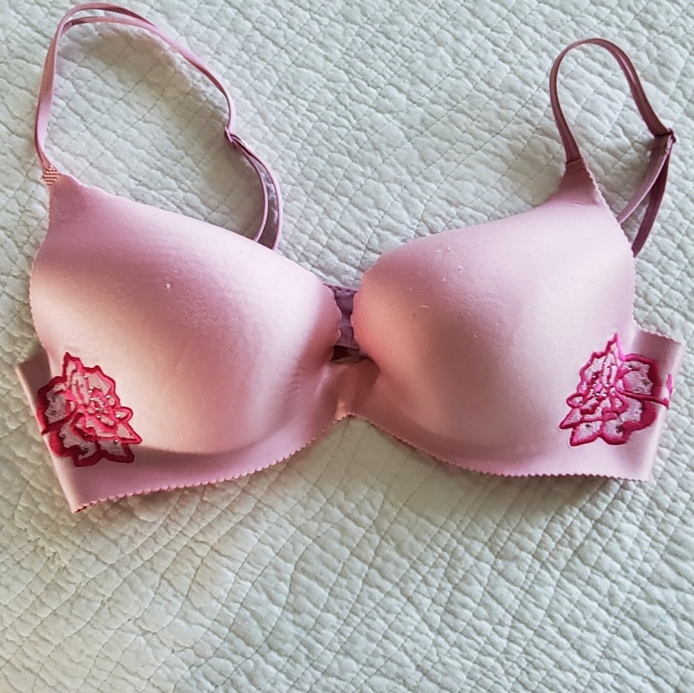 Victoria Secret Pushup Bra
